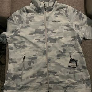 Women’s extra large gray and white camo print windbreaker. New with tags,